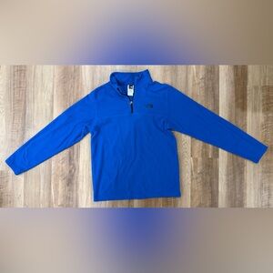 The North Face Boys Quarter Zip-Up in Vibrant Blue